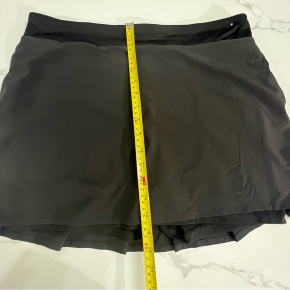 PEBBLE BEACH DRY LUX PERFORMANCE black tennis skort with back ruffle size large - Picture 5 of 6
